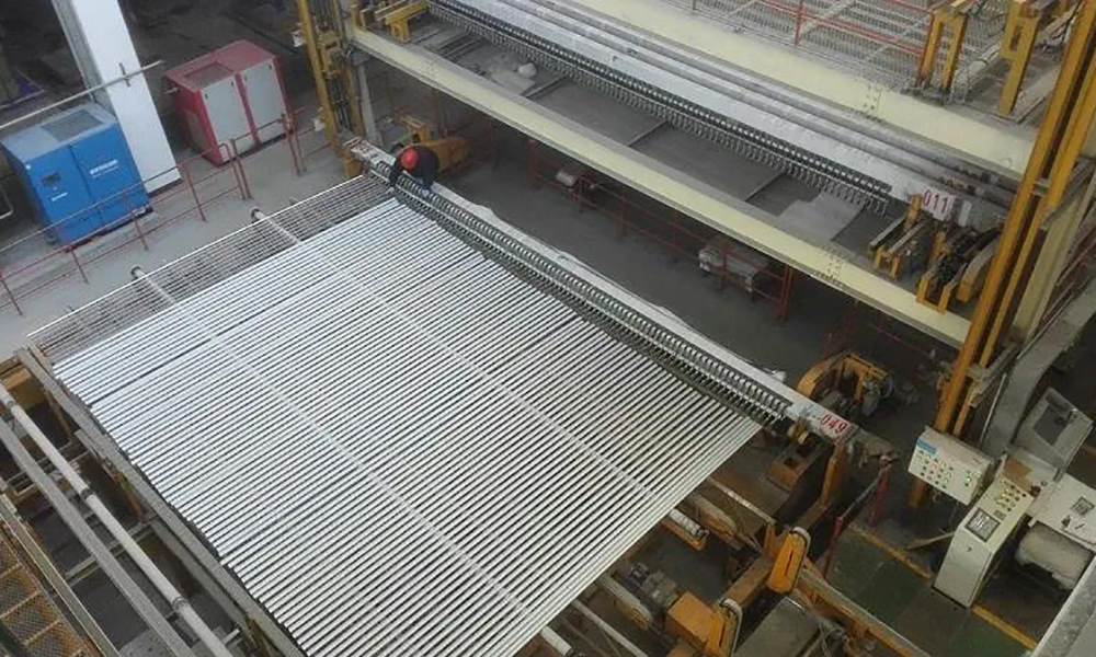 化學(xué)砂面劑中氟化氫銨含量的影響
